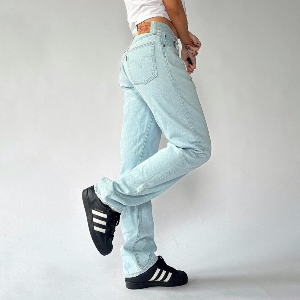 Low Rise Levi's 501 Jeans Lightwash 30x30 - Picture 2 of 4